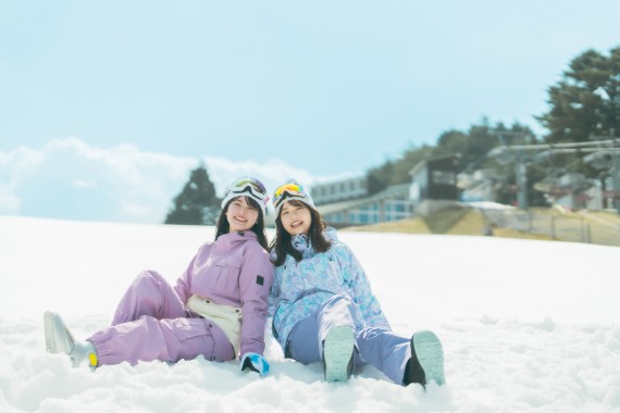 六甲山スノーパークで使えるクーポン一覧｜スキー・スノボの電子クーポン ダレモ【ゲレンデ】