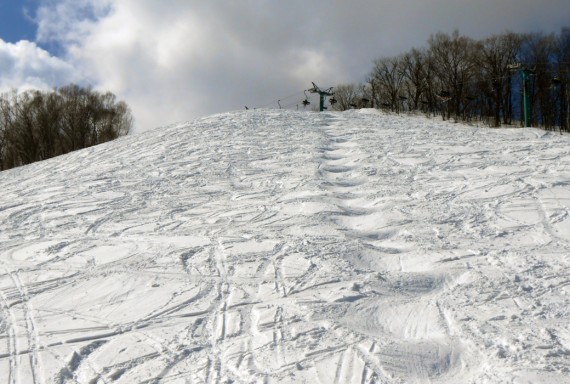 朝里川温泉スキー場で使えるクーポン一覧|スキー・スノボの電子クーポン ダレモ【ゲレンデ】