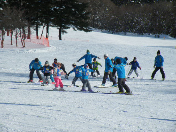 ひるがの高原スキー場で使えるクーポン一覧｜スキー・スノボの電子クーポン ダレモ【ゲレンデ】