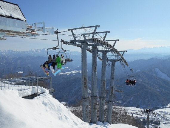 ひだ流葉スキー場で使えるクーポン一覧｜スキー・スノボの電子クーポン ダレモ【ゲレンデ】