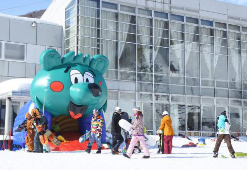 スノーパーク尾瀬戸倉で使えるクーポン一覧｜スキー・スノボの電子クーポン ダレモ【ゲレンデ】