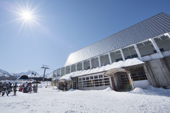 舞子スノーリゾートで使えるクーポン一覧｜スキー・スノボの電子クーポン ダレモ【ゲレンデ】