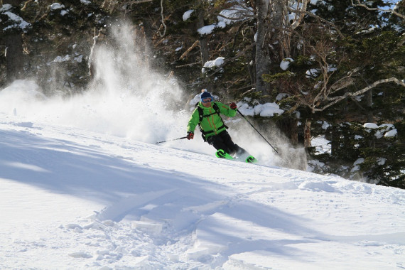 かぐらスキー場で使えるクーポン一覧｜スキー・スノボの電子クーポン ダレモ【ゲレンデ】