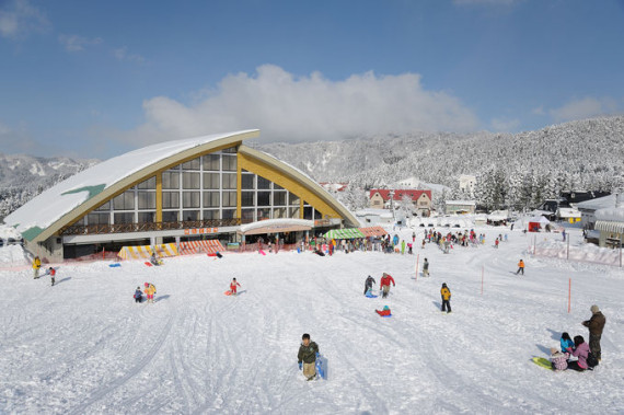 立山山麓スキー場（極楽坂・らいちょうバレー）で使えるクーポン一覧｜スキー・スノボの電子クーポン ダレモ【ゲレンデ】