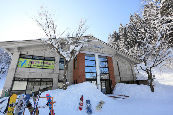 白山セイモアスキー場で使えるクーポン一覧｜スキー・スノボの電子クーポン ダレモ【ゲレンデ】