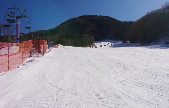 治部坂高原で使えるクーポン一覧｜スキー・スノボの電子クーポン ダレモ【ゲレンデ】